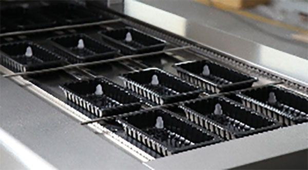 Simplified Tray Loading Mechanism