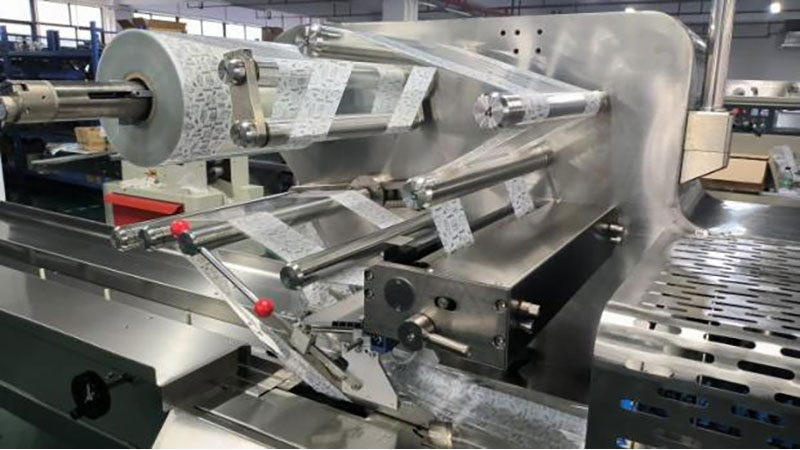 RS-HS45 Horizontal Flow Packaging Machine Detail(2)