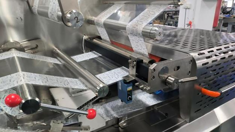 RS-HS45 Horizontal Flow Packaging Machine Detail(6)